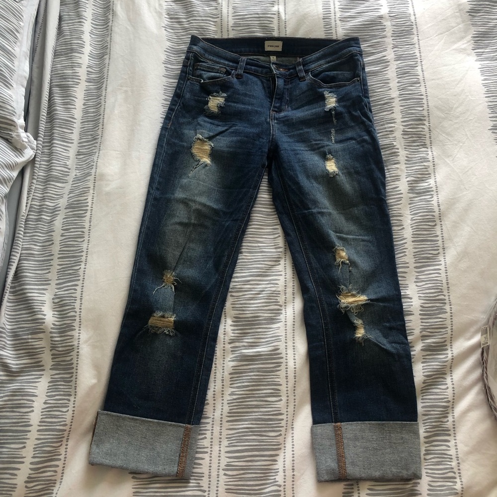 Sneak Peek stretch ripped cropped straight leg jeans - size 5